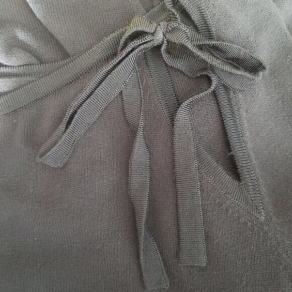 ANTHROPOLOGIE 100% Cotton Cold Shoulder Tie Sweater Black Sz M - Picture 9 of 12